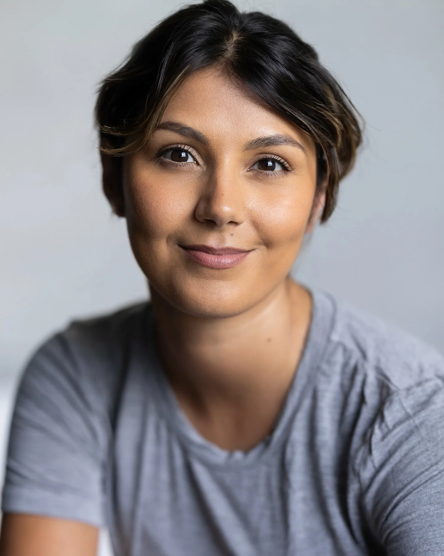 #headshots #actress #headshot #colourful #colour #actor #actors #actorslife #photographer  #portraits #portrait #castingcall #act #television #studio #drama #ukactor #canon #present #react