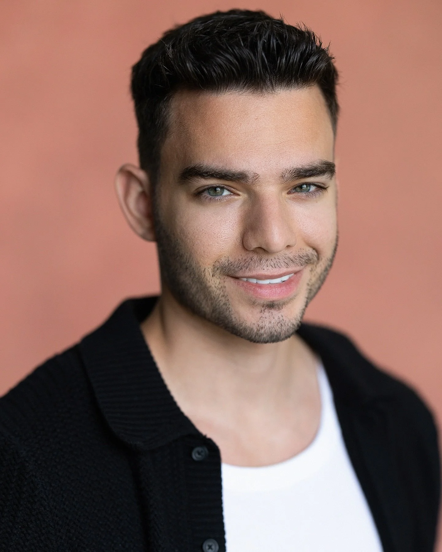 #headshots #actress #headshot #manchesterheadshots #colourful #colour #actor #actors #actorslife #photographer  #portraits #portrait #castingcall #act #television #studio #drama #ukactor #canon #present #real