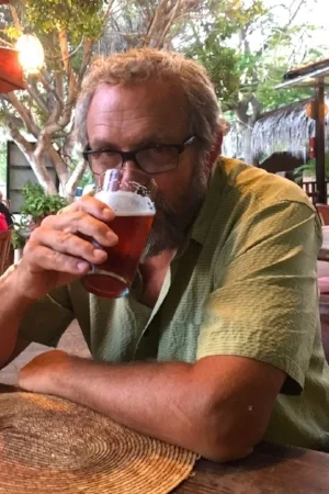 Tom found a restaurant in Loreto that serves microbrews!