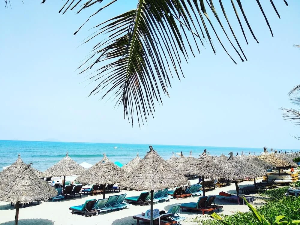 Hoi An Beach.jpg