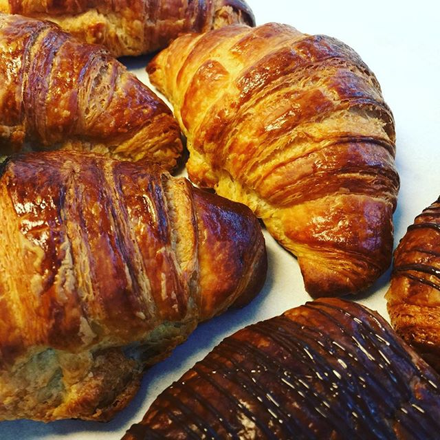 Croissants fresh out if the oven at 5250 Cafe. #croissant #5250 #amoretti #pastrychef #baking #foodporn