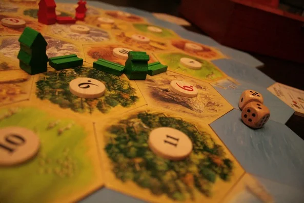 Game Review: Settlers of Catan 15th Anniversary Edition