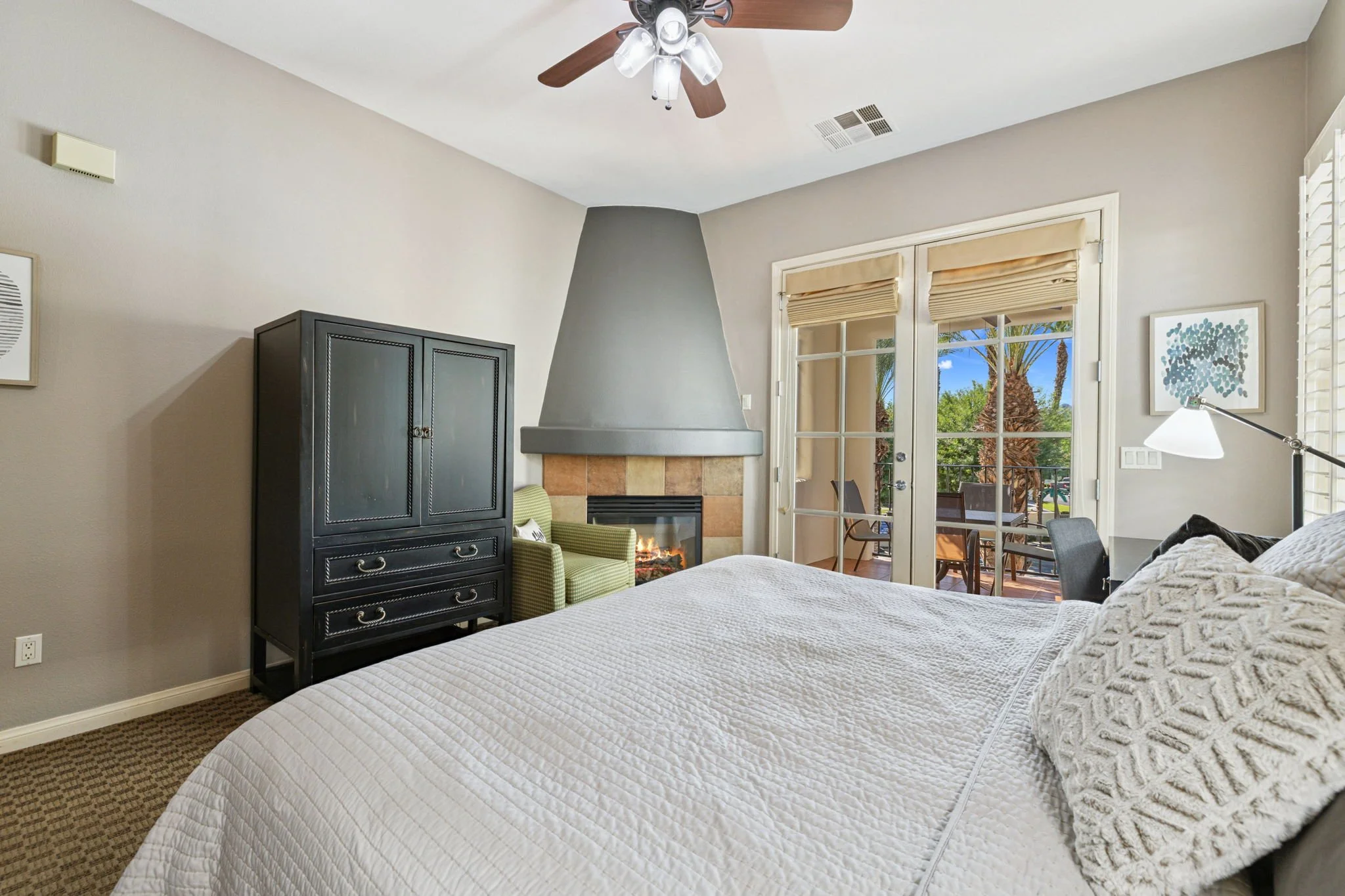 King Suite I