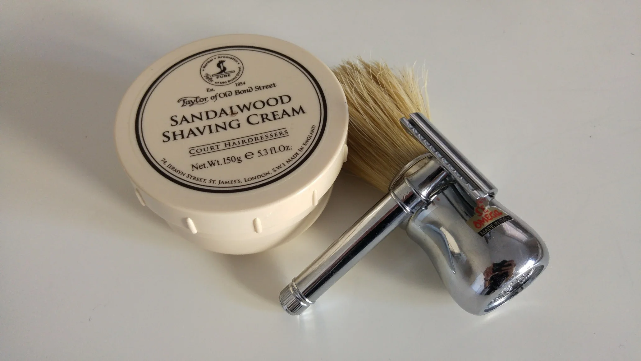 The Edwin Jagger DE89 Safety Razor (Photo by Jonathan Lim)