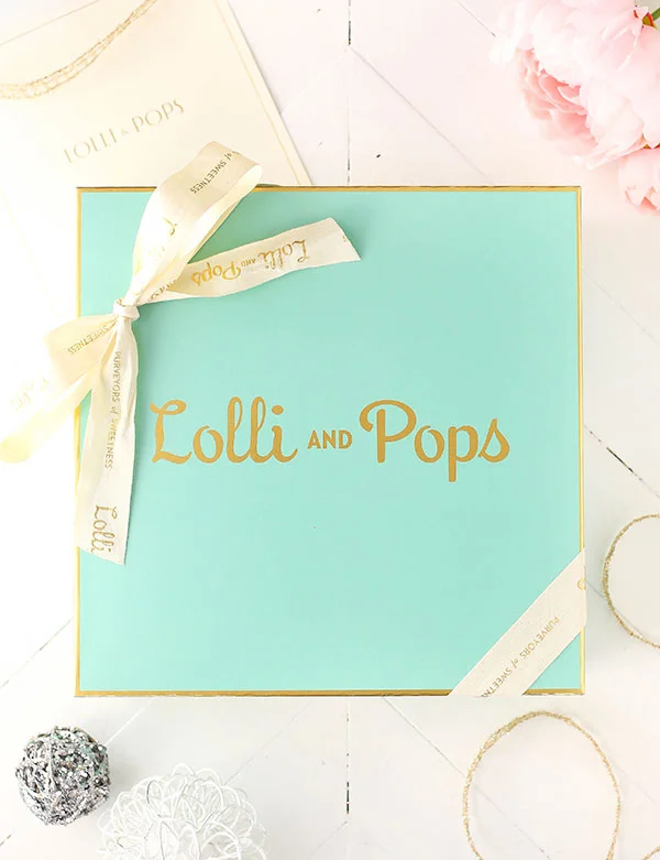 Lolli-And-Pops1-ClosedBox.jpg