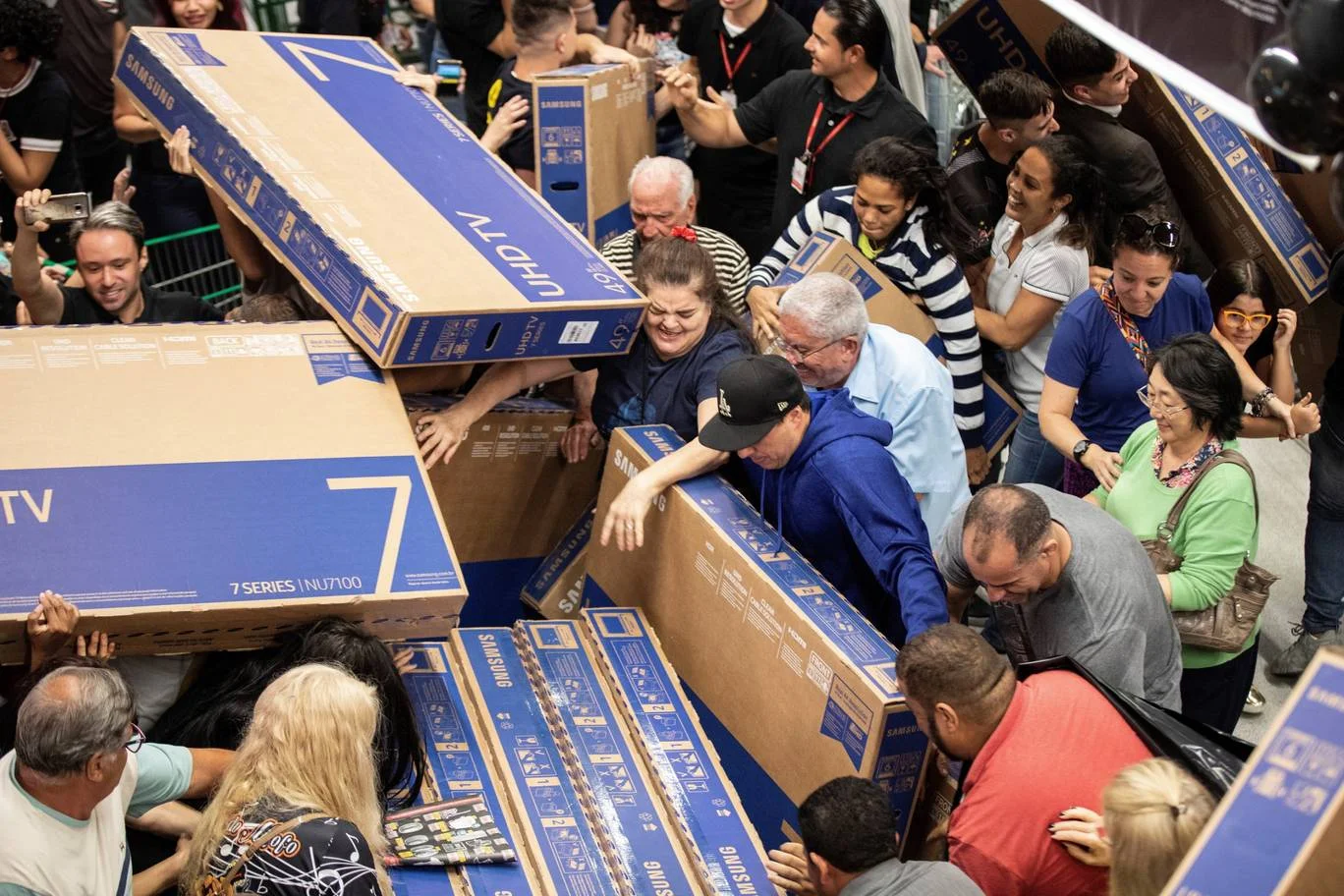 Chaos in Sao Paulo, Brazil over Black Friday sales. Image via