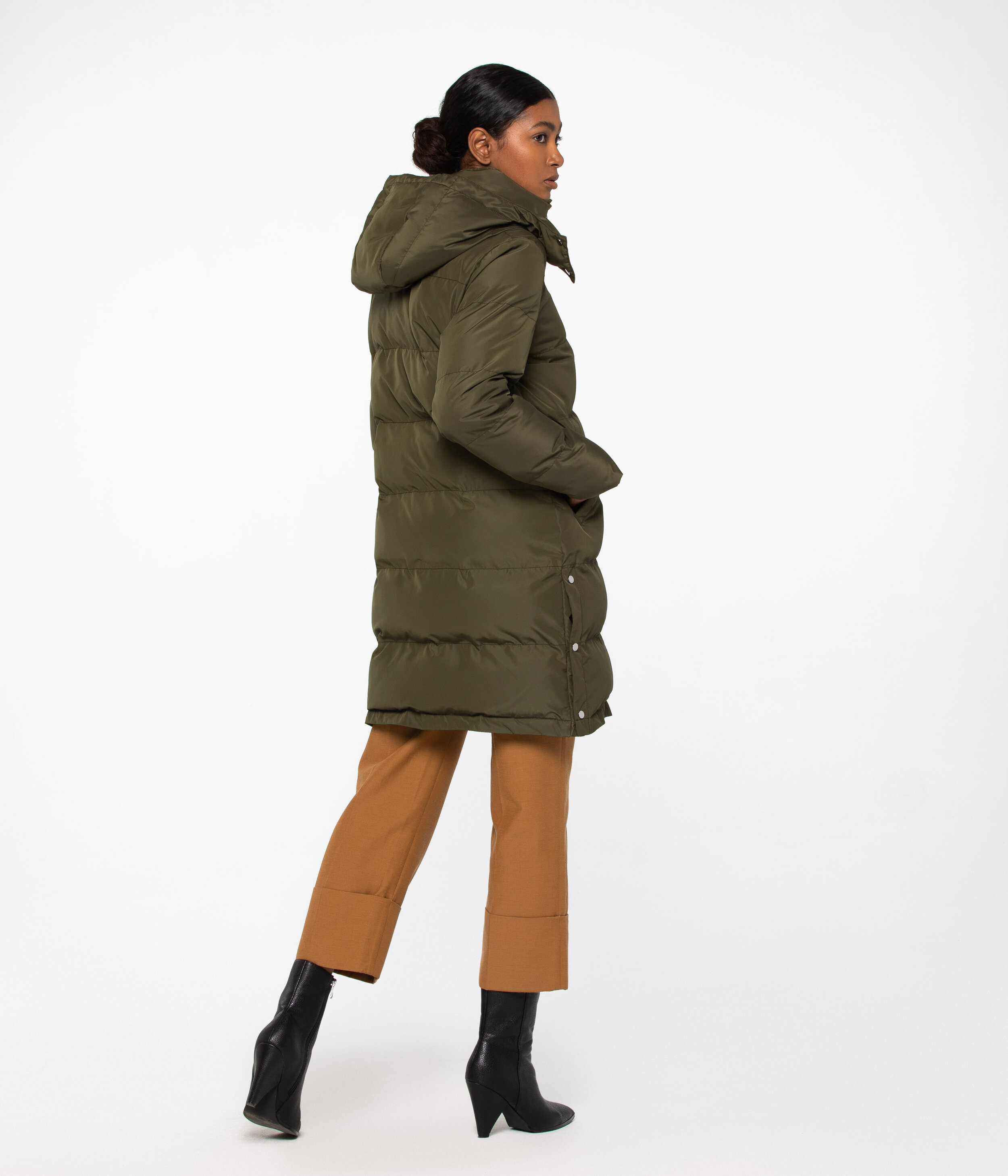 The GIADA Vegan Puffer Jacket (in Olive)