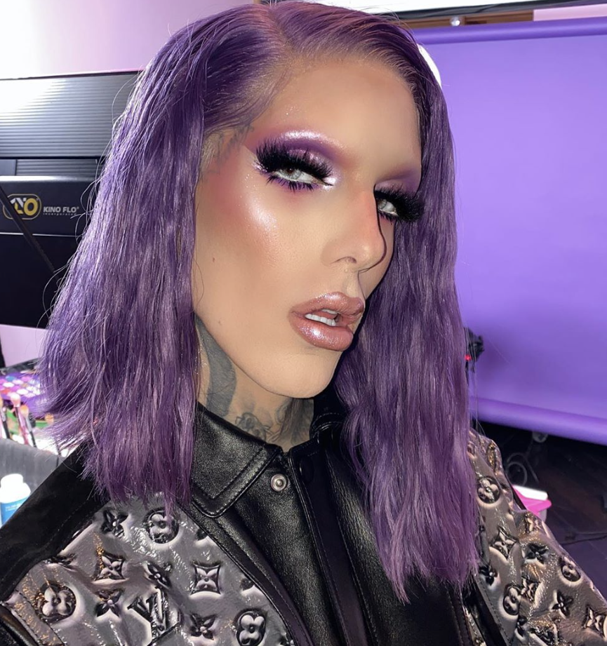 jeffree star purple eyeshadow.png