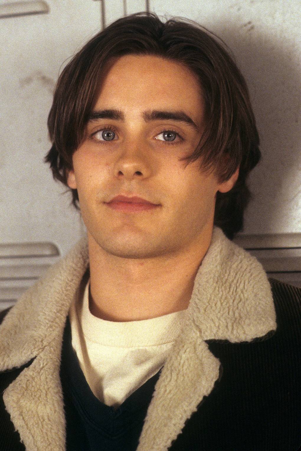 23 Popular 90s Hairstyles For Men