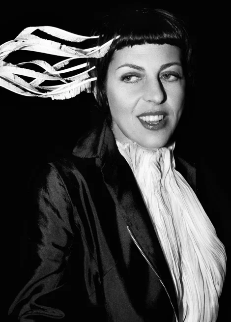 Isabella+Blow_Blow+shot+1_Final_BW.webp