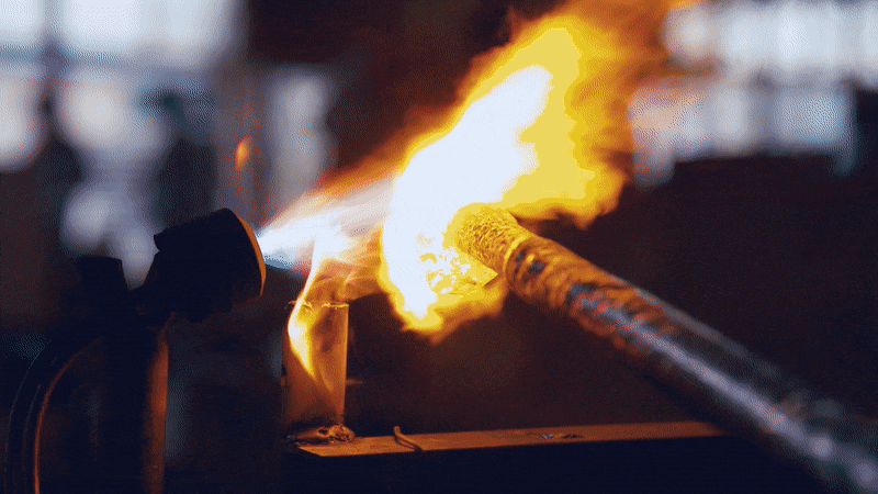 Ostrea Rock Glass Vase video .gif