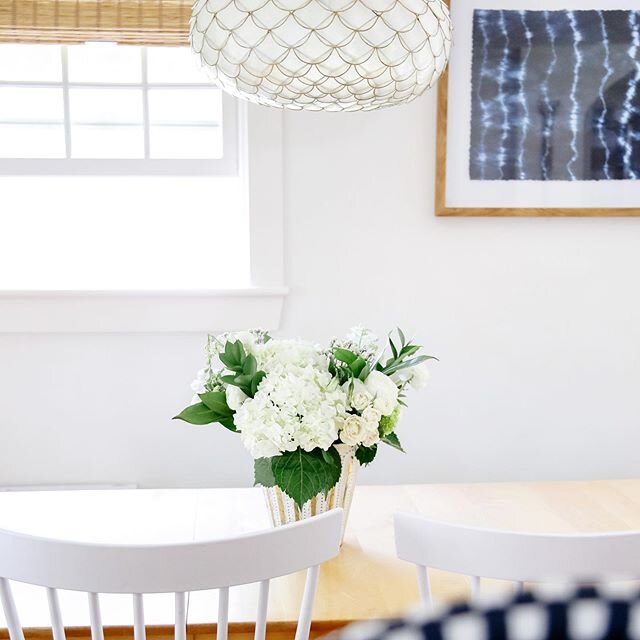 Things I&rsquo;m excited about this week: (1) our new dining table arrived yesterday - this one came with the house and I&rsquo;m happy to say goodbye to it (2) new countertops being installed that will brighten up our kitchen (3) beautiful blooms th