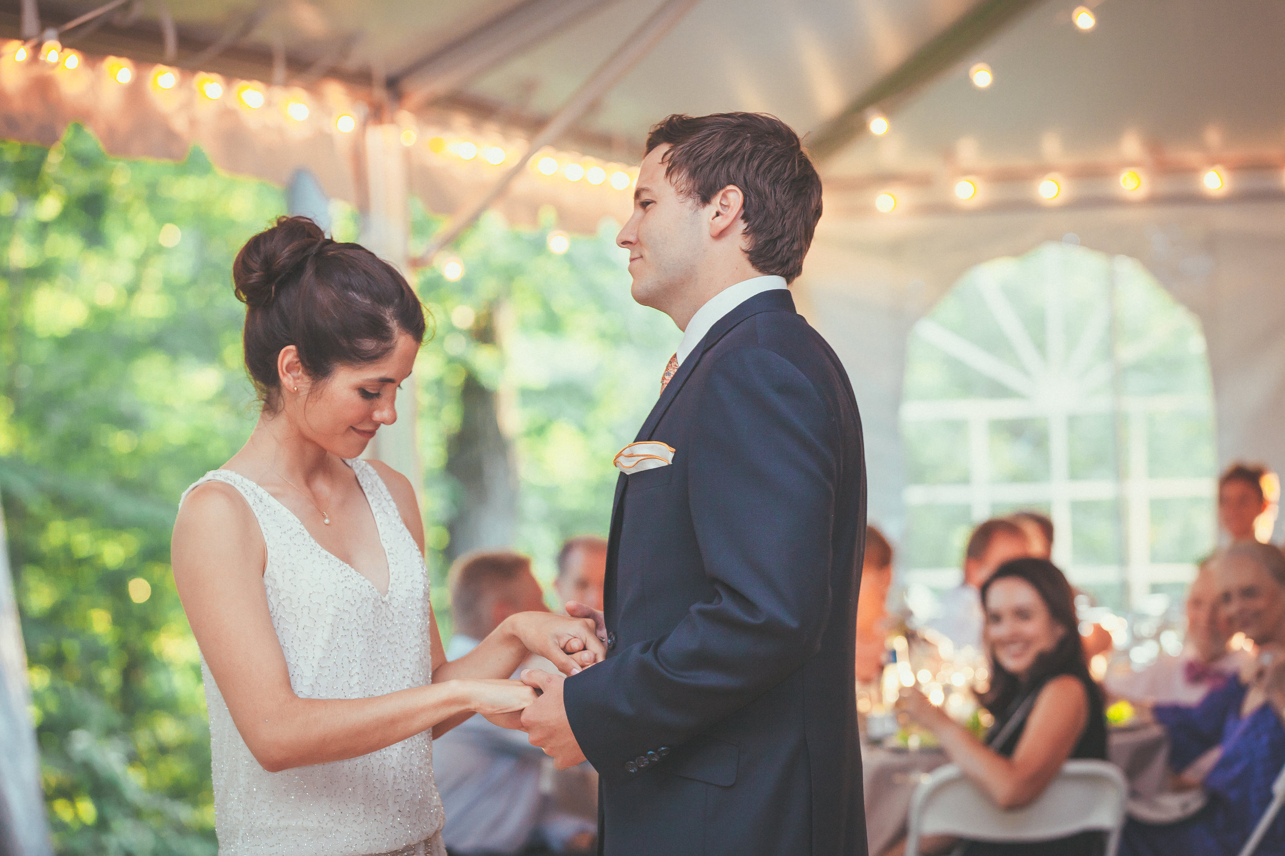 A&J_Bride_&_Groom_Dance_15.jpg