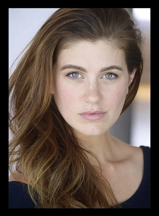 EPISODE 123- LAURA DREYFUSS