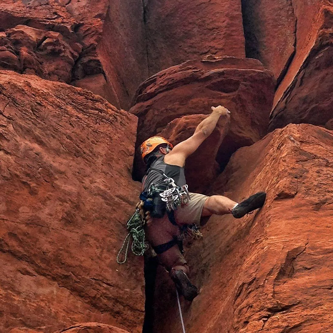 Tom Leading Pitch 3 of Queen Victoria in Sedona