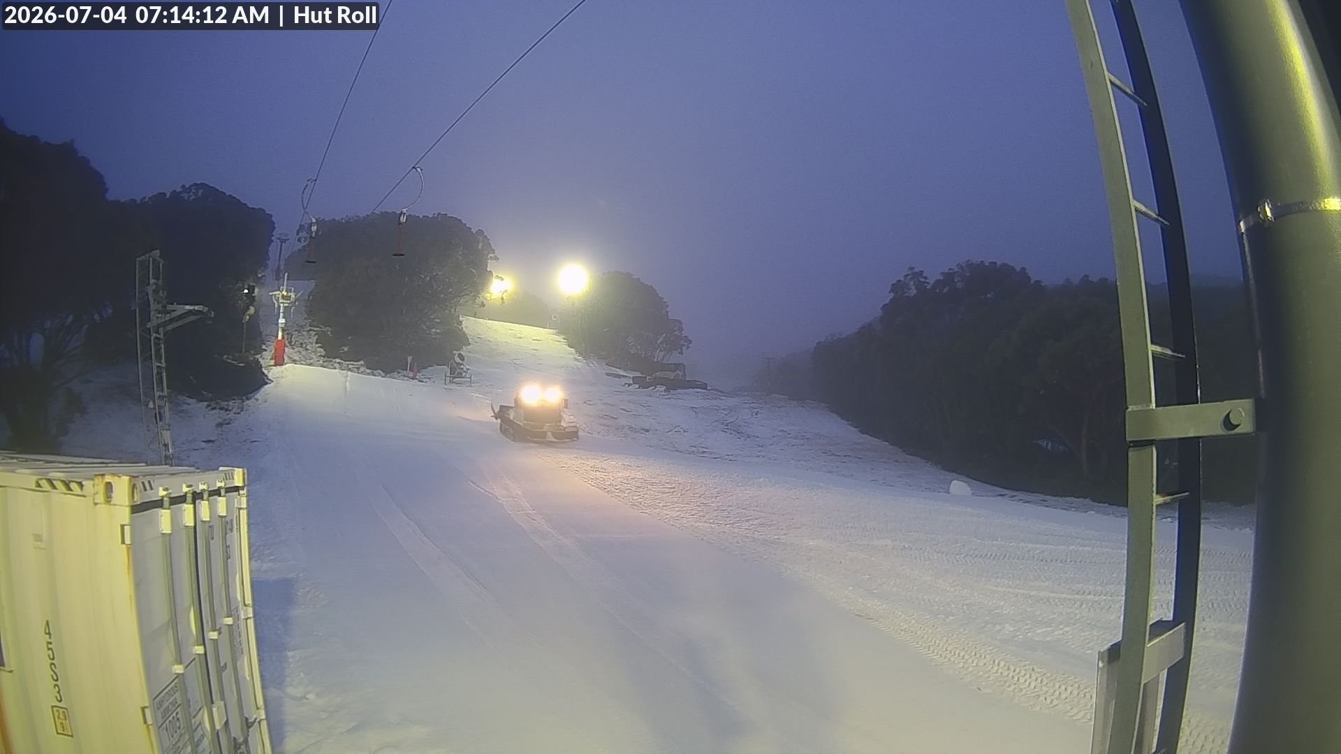       
  
     CURRENTLY -    BAW BAW   -Hut Run to tower 2 for skis and boards  -Frosti Hollow for toboggans  -Fair snow play and photo opportunities  -patchy natural snow   SAINT GWINEAR   -Patchy snow above car park level. Nothing at car park  -Fa