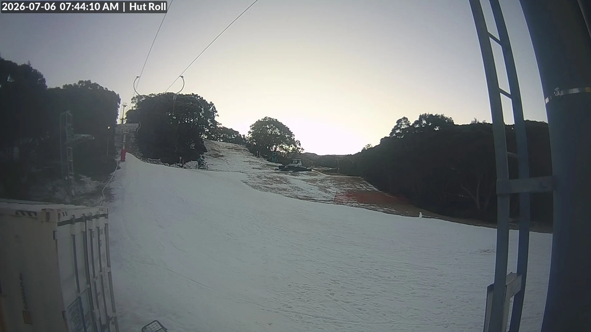       
  
     CURRENTLY -    BAW BAW   -Hut Run to tower 2 for skis and boards  -Frosti Hollow for toboggans  -Fair to poor snow play and photo opportunities  -patchy natural snow   SAINT GWINEAR   -Patchy snow above car park level. Nothing at car p