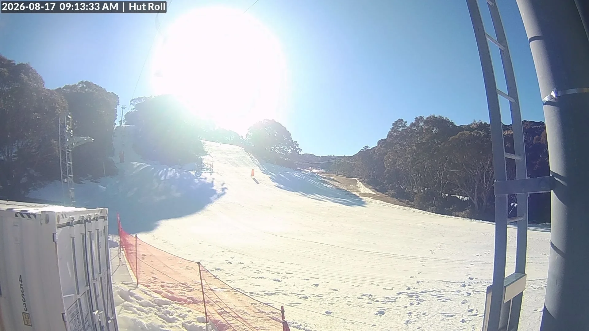       
  
     Current conditions   - Hut Run and Tank Hill to the middle and Magic carpet OPEN  for skis and boards.   -X country trails-   FAIR to POOR    -Patchy  average snow depth  - Frosti Hollow  for toboggans with excellent cover  - FAIR  sno