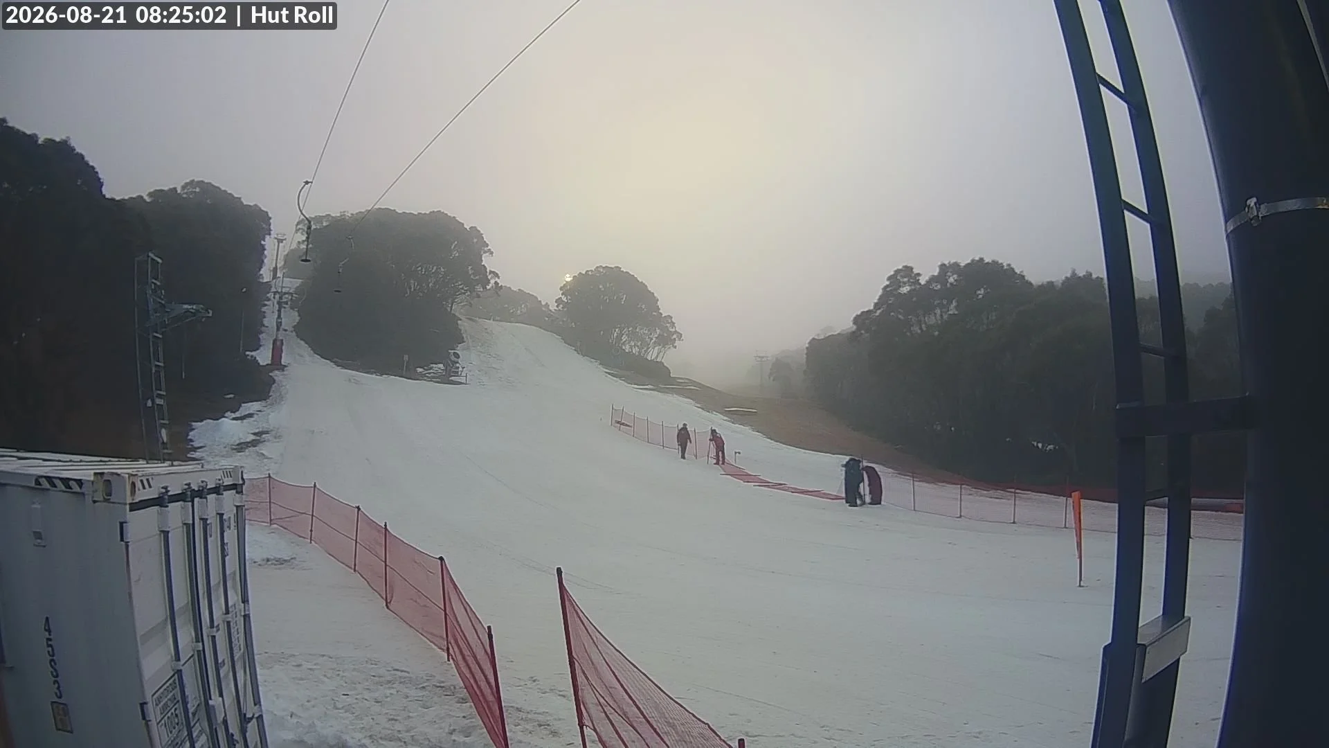       
  
     Current conditions   - Hut Run OPEN  for skis and boards and toboggans.   -X country trails-   POOR    -Zero  average snow depth  - Frosti Hollow  CLOSED  - FAIR  snow play with an area at the around Summit trail looking good   SAINT G