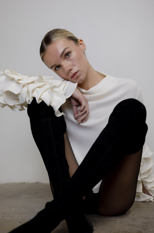 Alyssa-DMM-02 copy 2.JPG