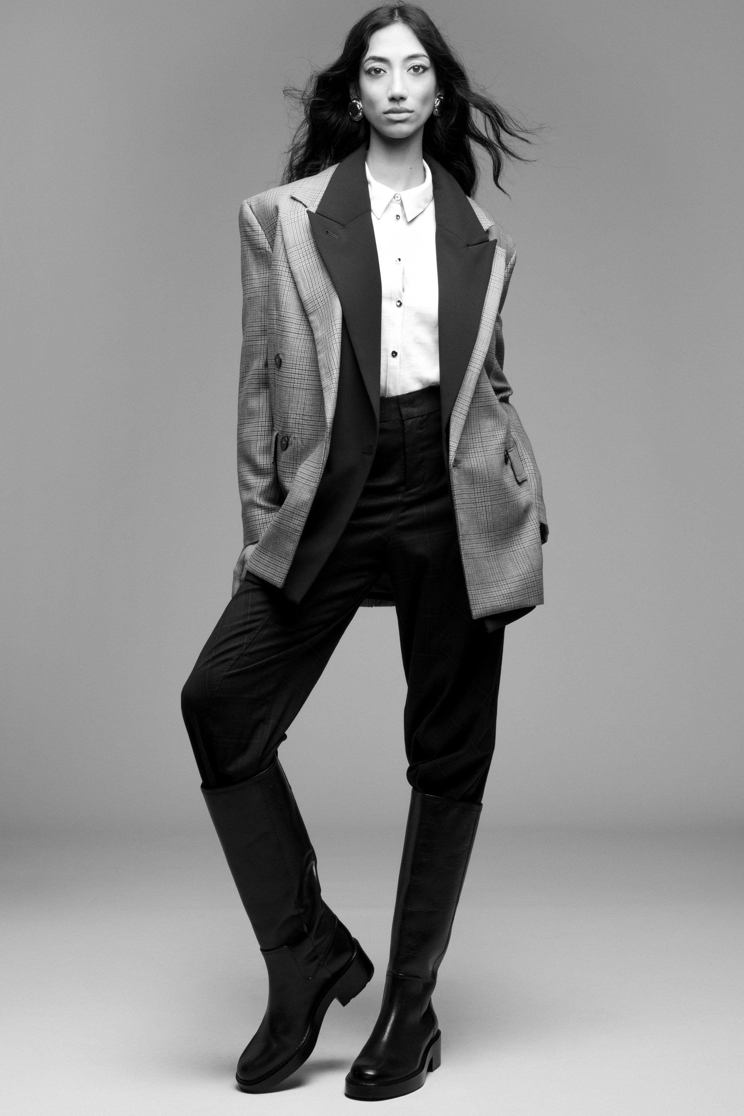 Studio Session-908-Edit.jpg