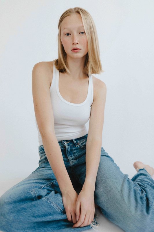 Alexis-DMM-14 copy 2.JPG