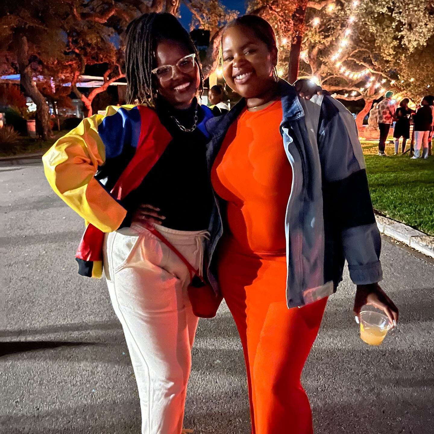 We live in color.
Always a vibe and a good time with @noladante. So proud of everything you are doing and everything you are becoming 🤗❤️✨
(SXSW &lsquo;23 Fashion)

The energy at @originstudiohouse for the Come Up was 🔥. 

#fashion #style #stylist 