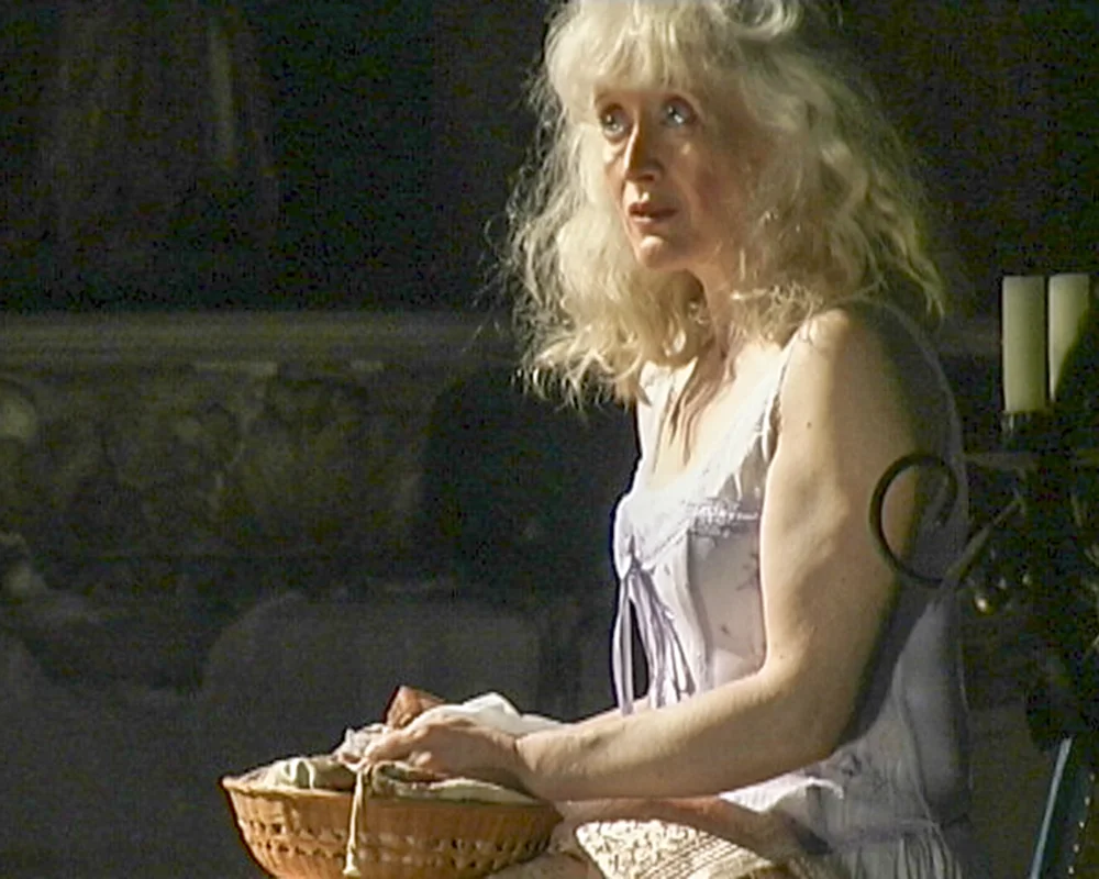 Siobhan Nicholas in Sam and I for web.jpg