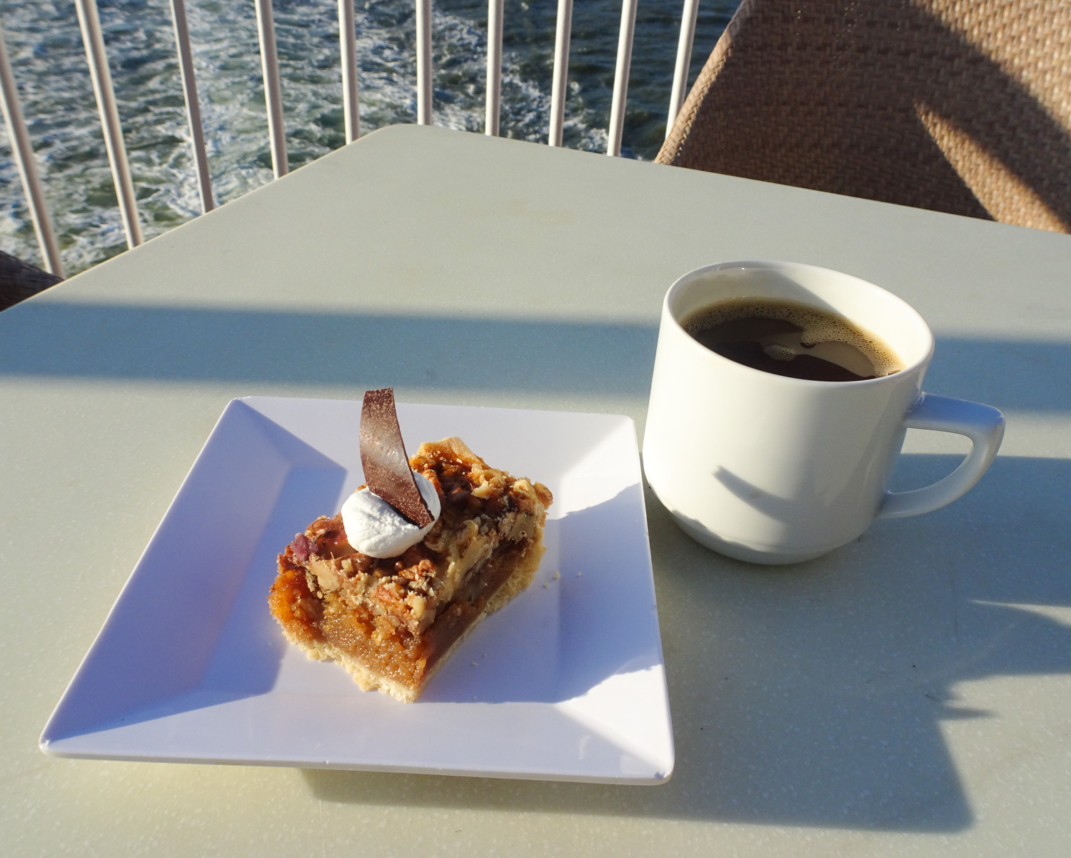 Dessert Ocean Side - The Great Outdoors - NCL Gem Photo: Calvin Wood