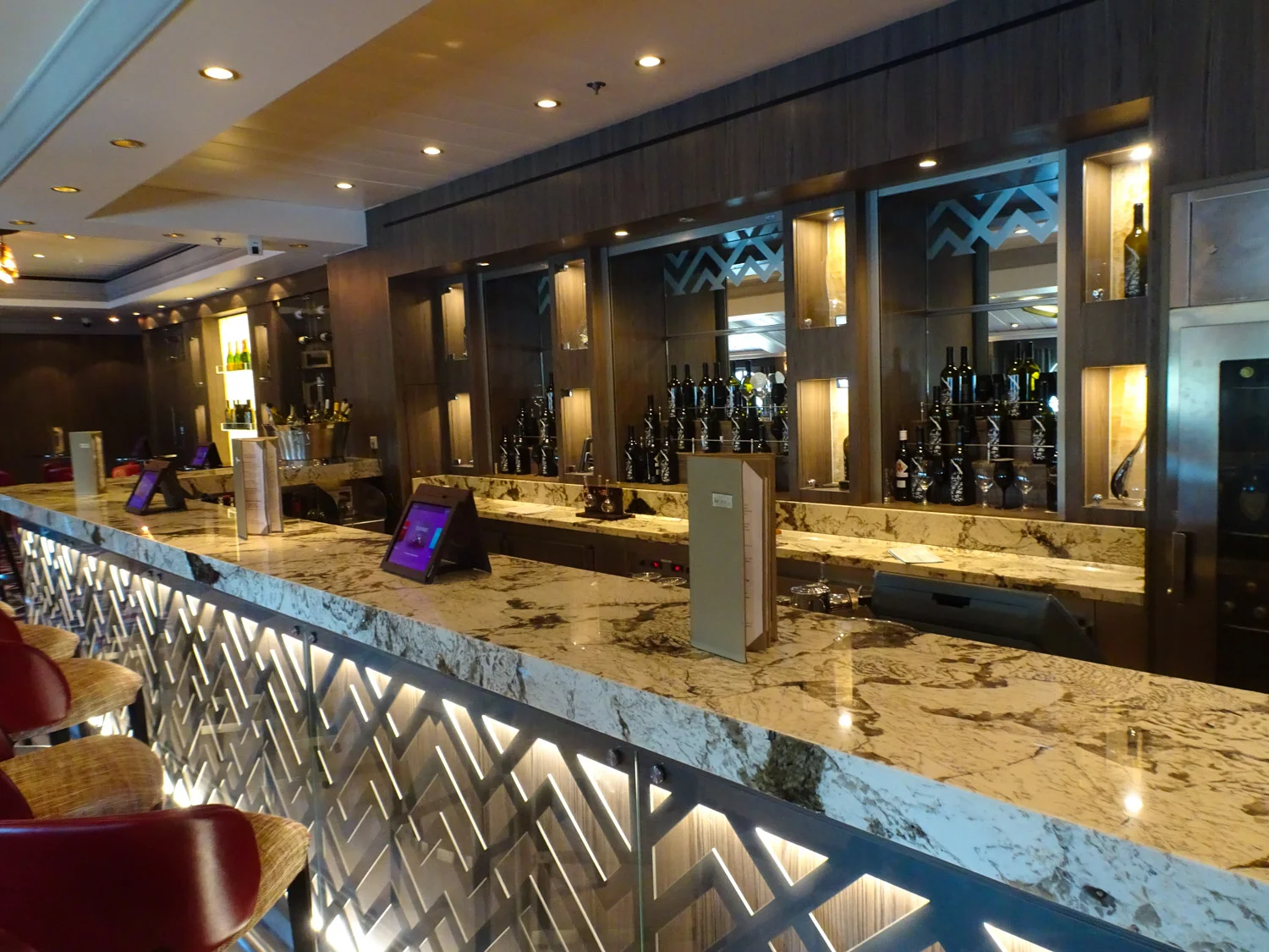 Cellars Wine Bar - NCL Dawn Photo: Calvin Wood