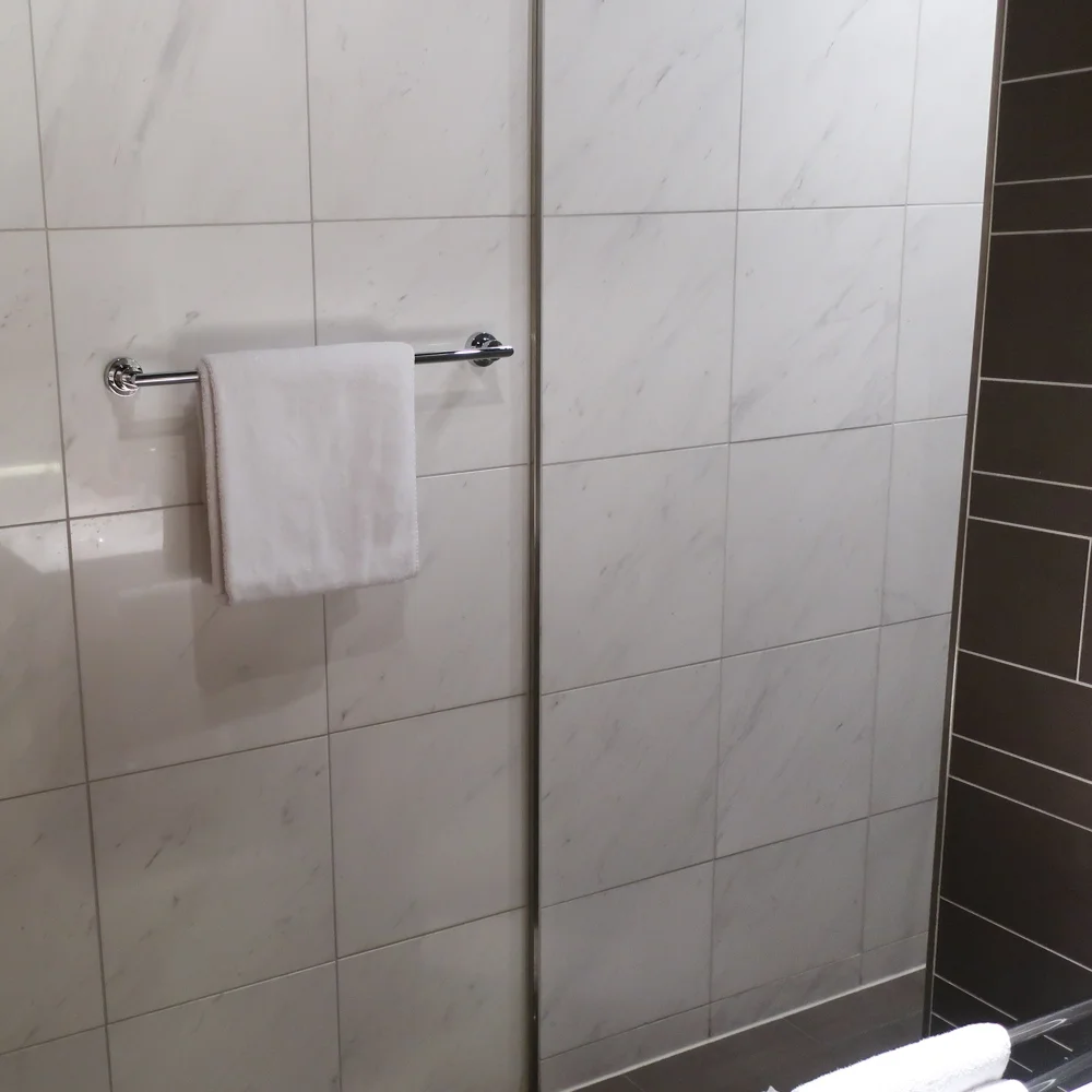 Showers - First Class Terminal Lufthansa Photo: Calvin Wood
