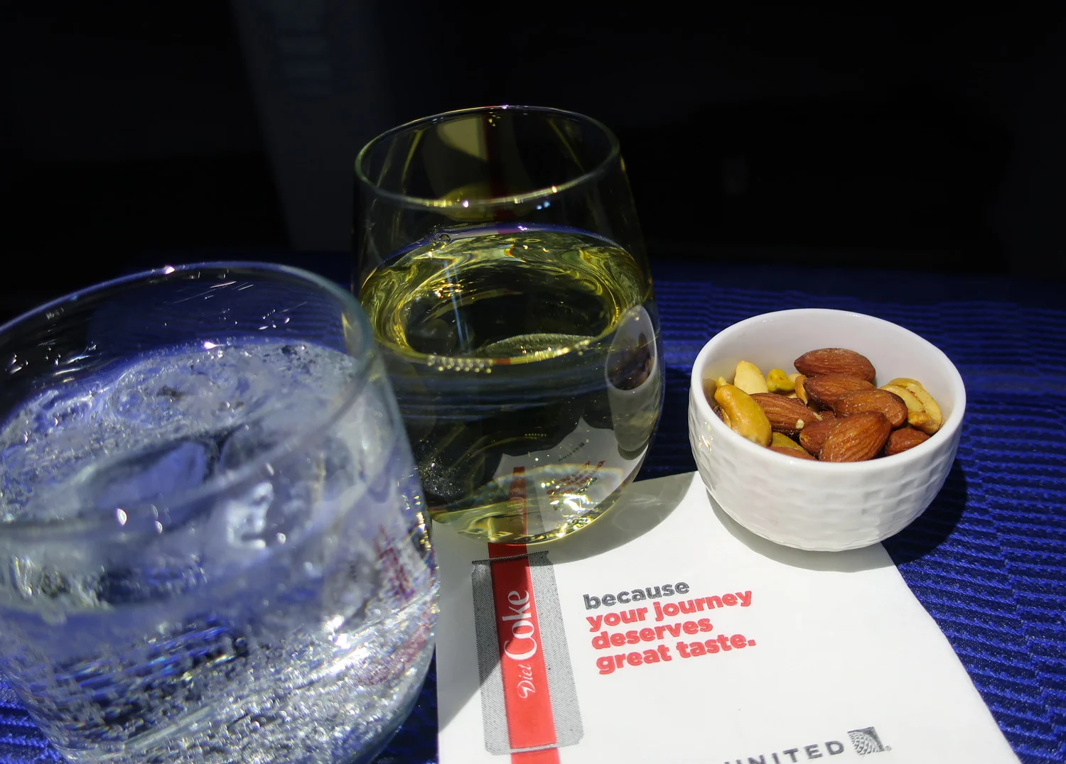 Beverage Service After Take-Off - United Polaris Business Class Photo: Calvin Wood