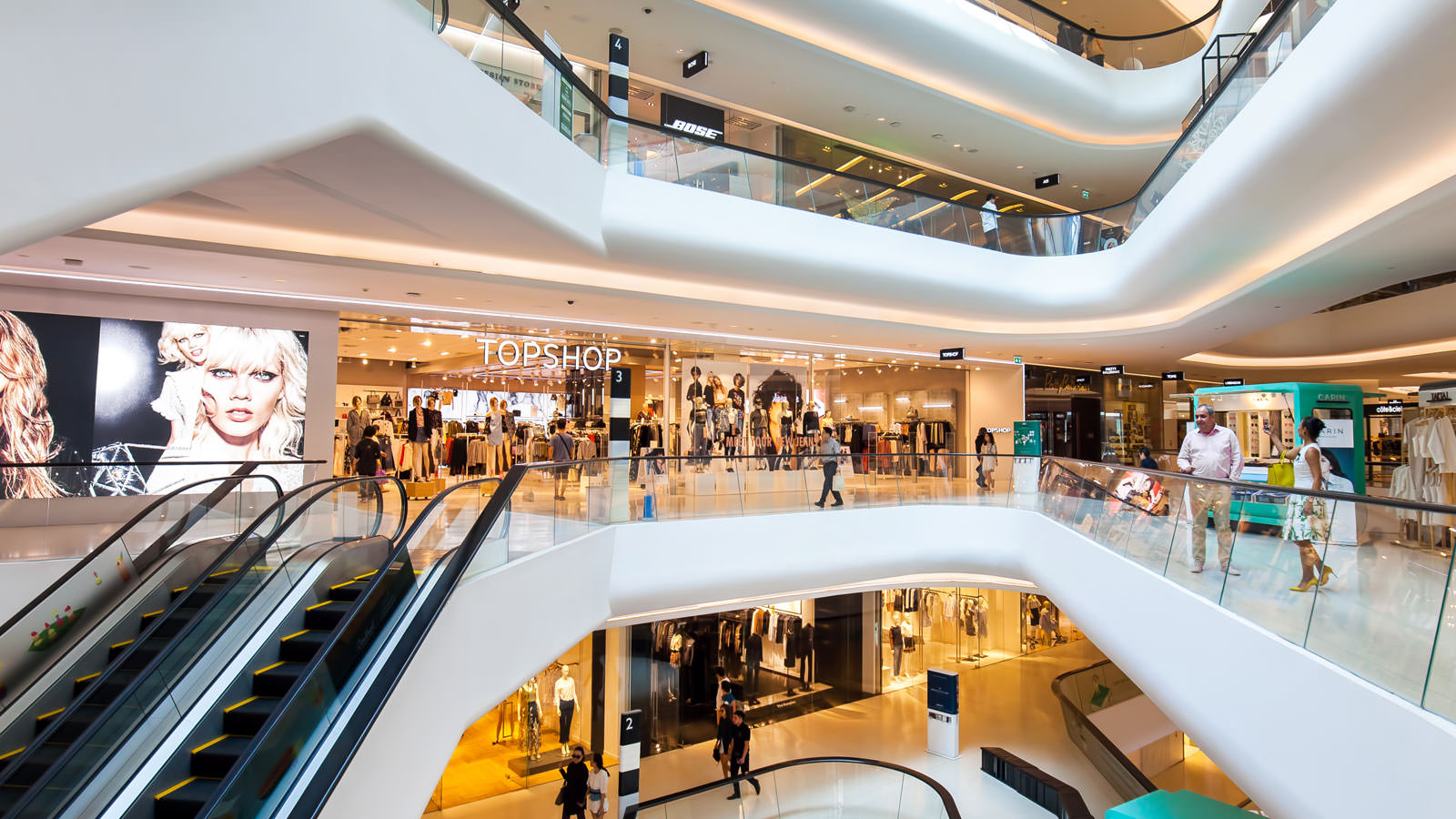 Shopping Mall Expert Magazine (2015)