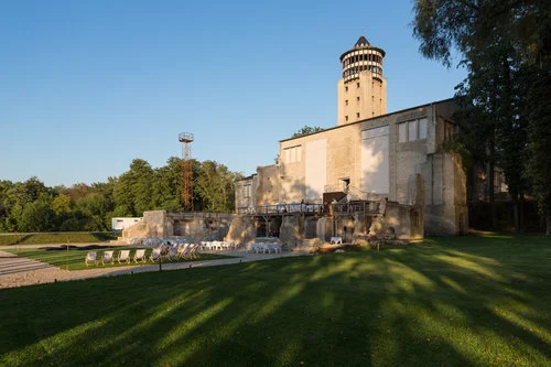 Weltklassemix aus Musik &amp; Ballett in der Turbinenhalle am Stienitzsee