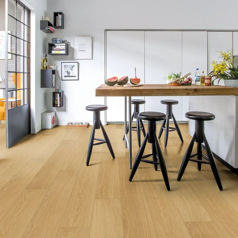 Quick-Step Impressive Natural Varnished Oak IM3106 (2).jpeg