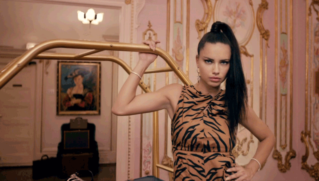 Vogue.gif
