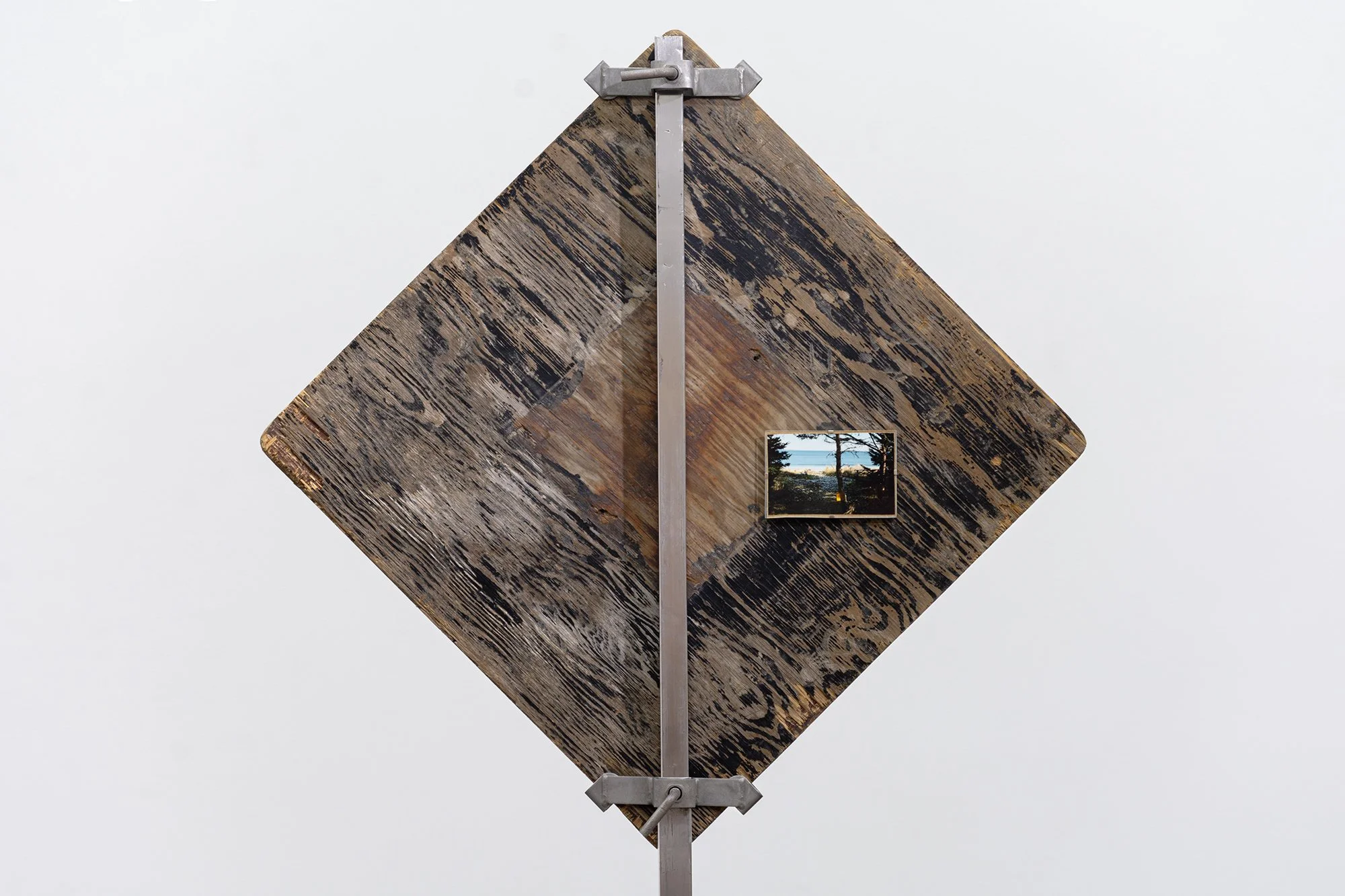 Rift_No2_RoadSign_05.jpg