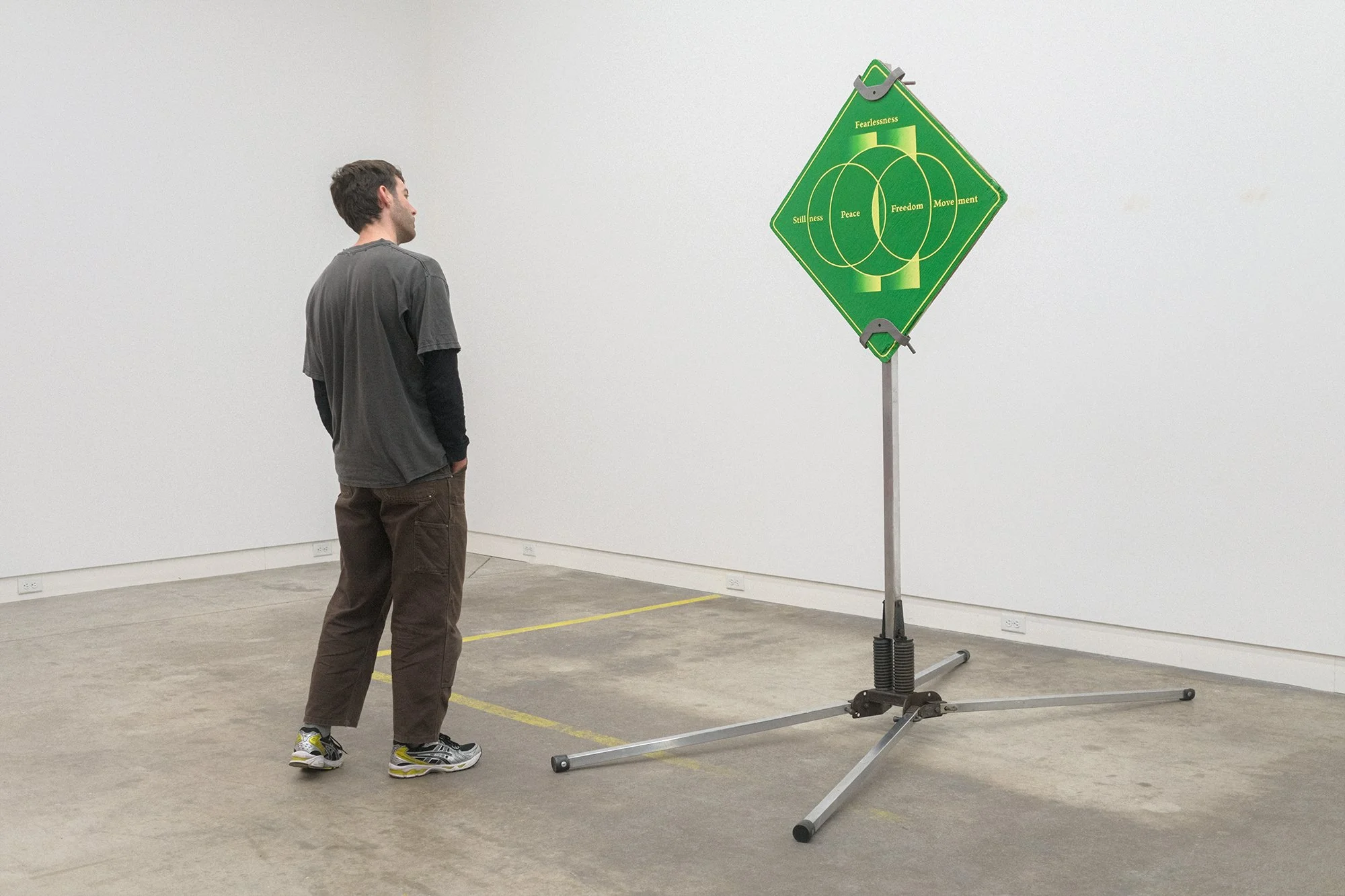 Rift_No2_RoadSign_04.jpg