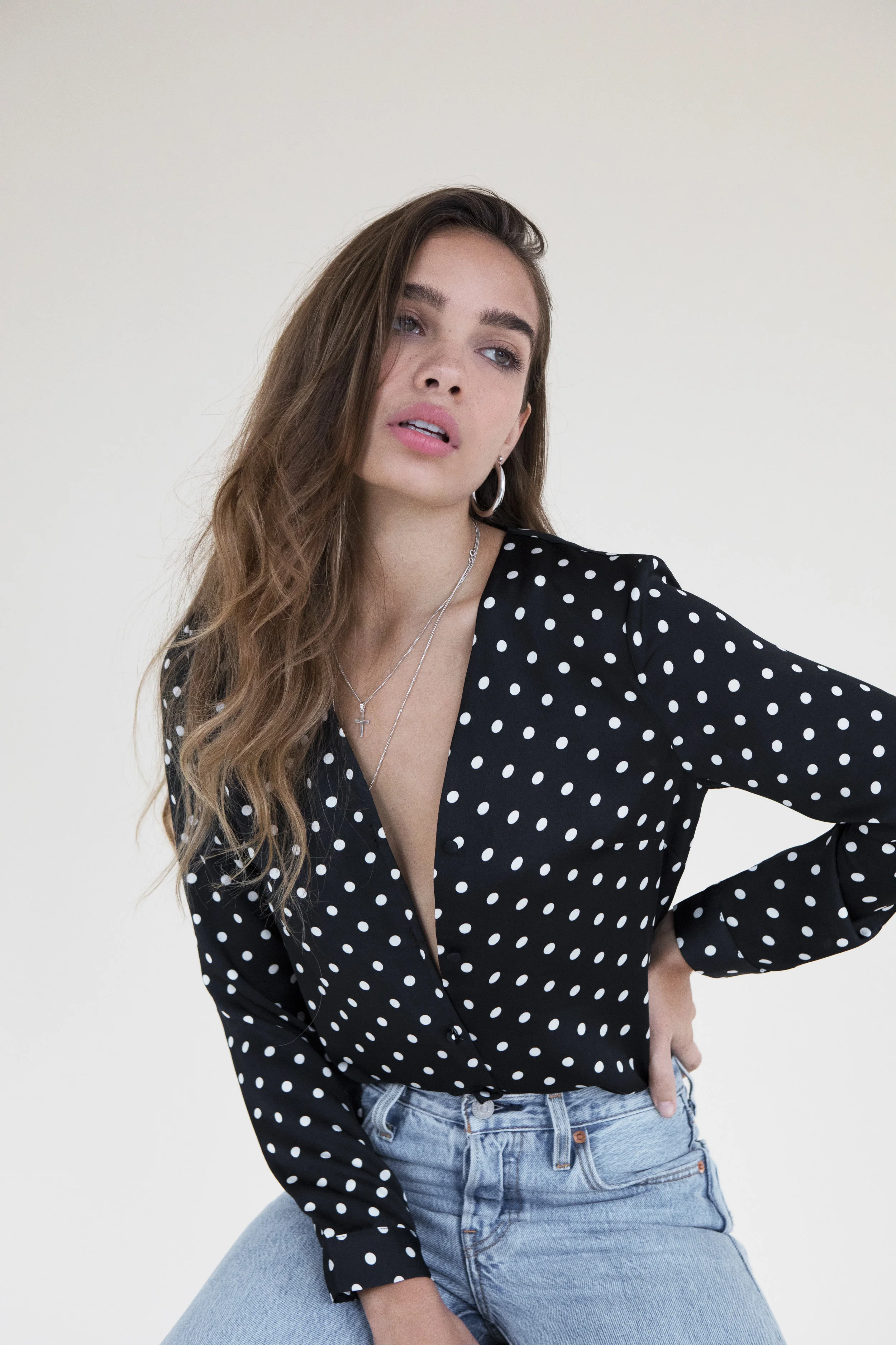 SISTERHOOD LOLANI BLOUSE BLACK SPOT38.jpg