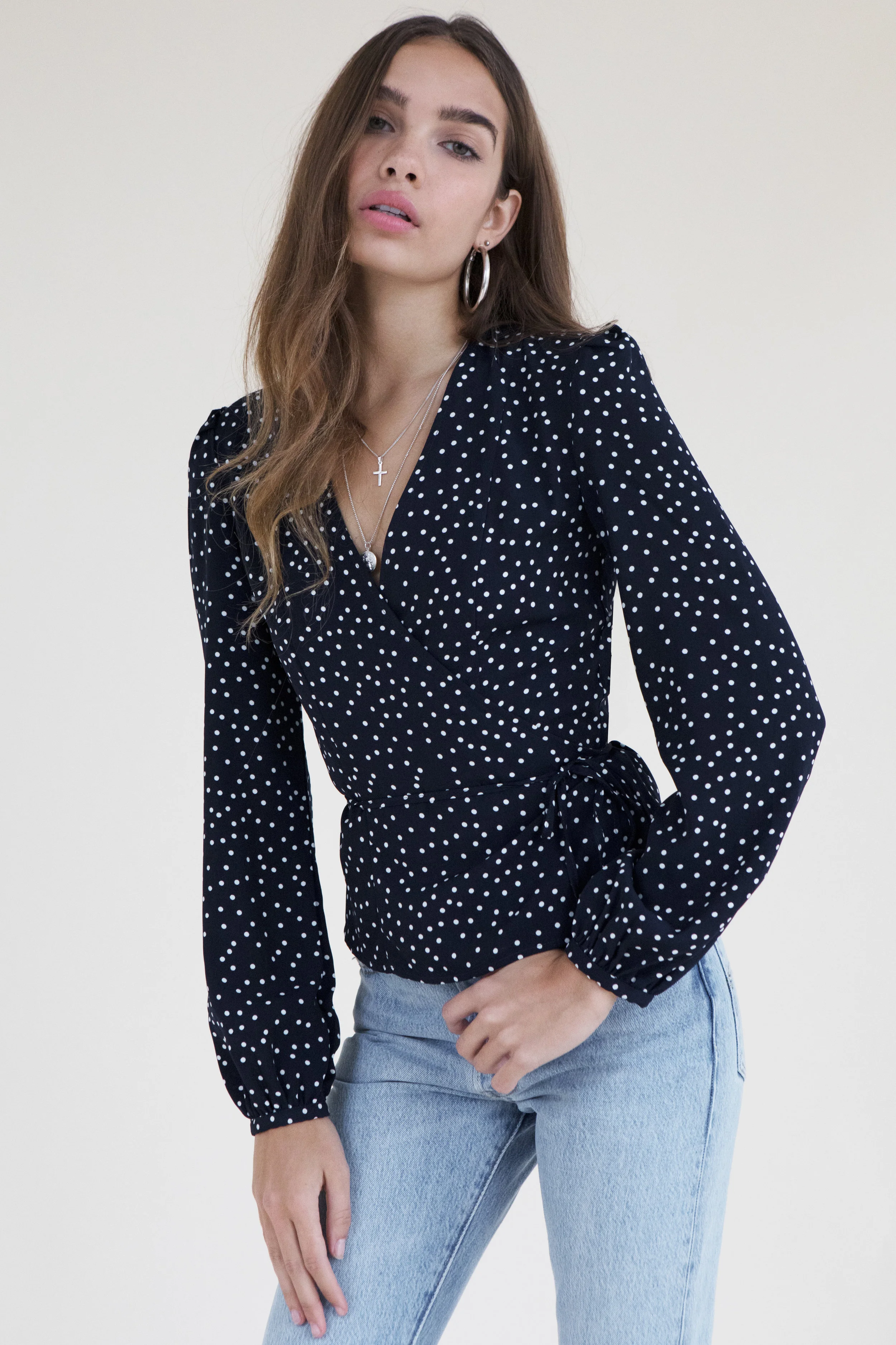 SISTERHOOD LUCIA BLOUSE NAVY SPOT11.jpg