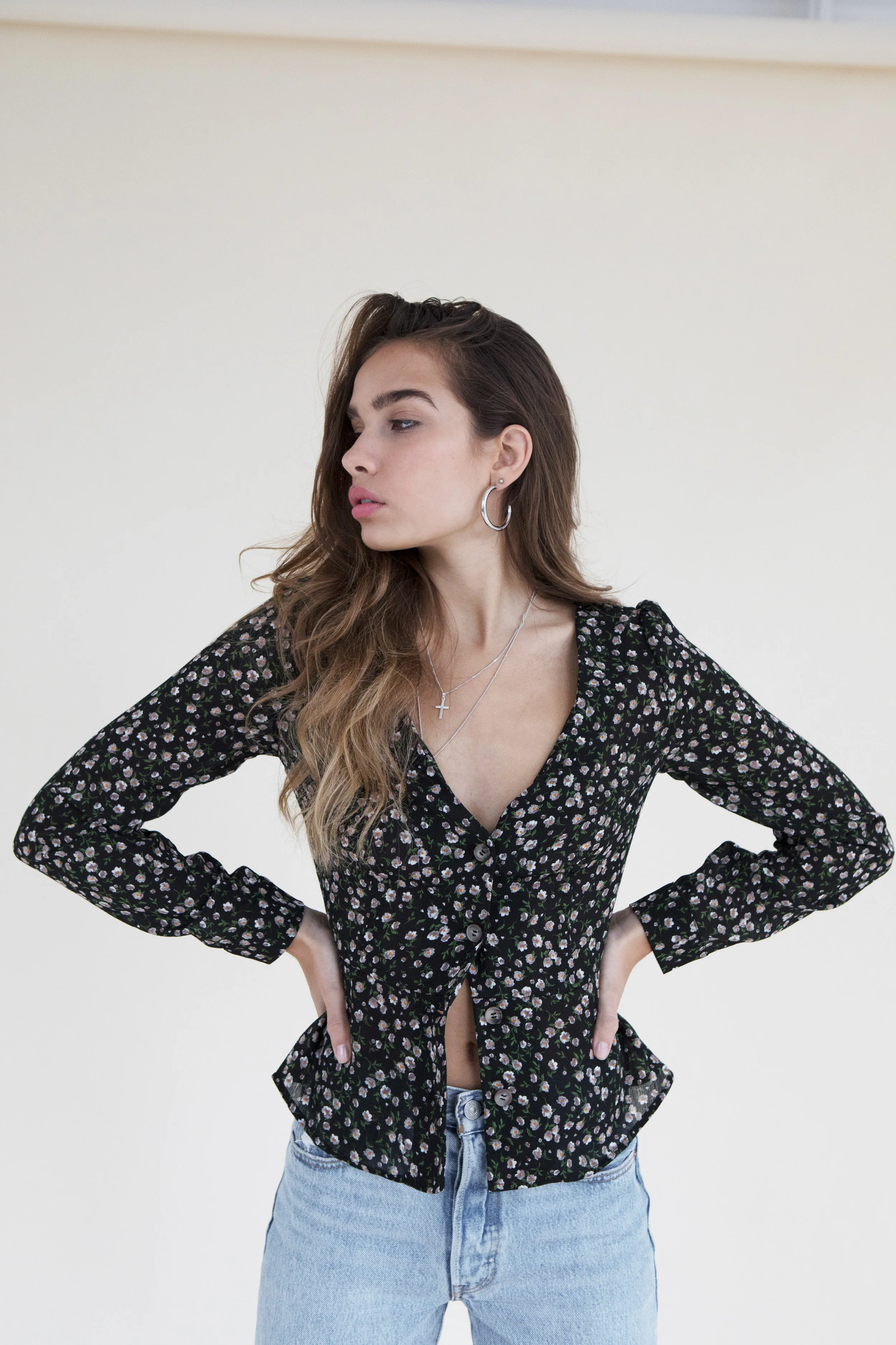 SISTERHOOD MORGAN BLOUSE FLORAL13.jpg