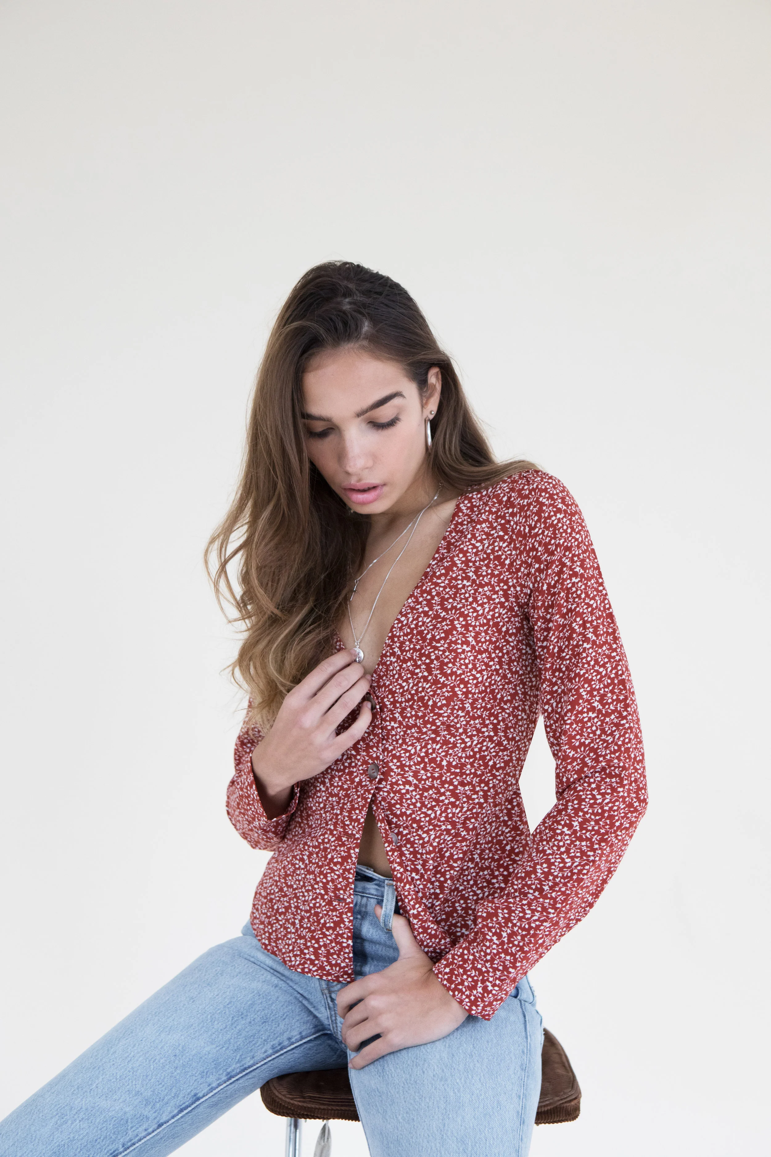 SISTERHOOD MORGAN BLOUSE RED FLORAL19.jpg