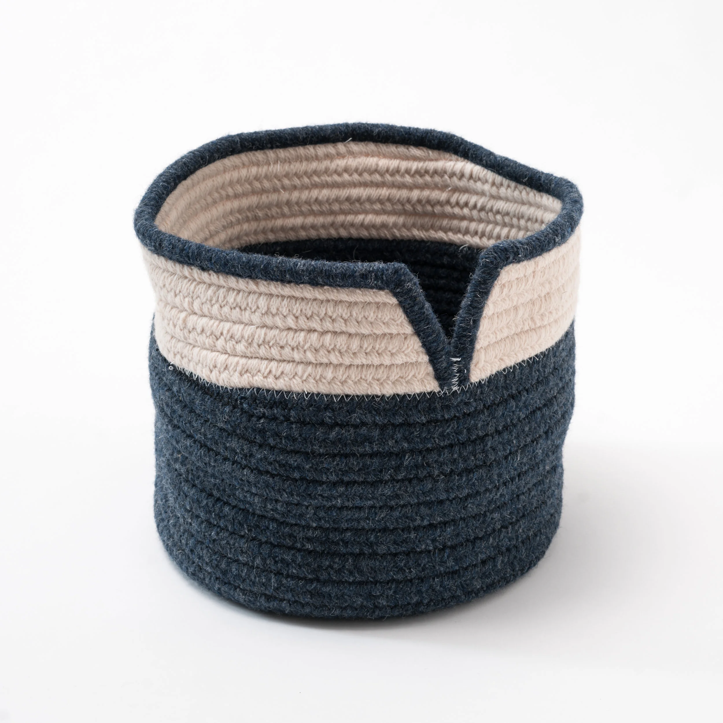 VBAND_WOOL_NAVY.jpg