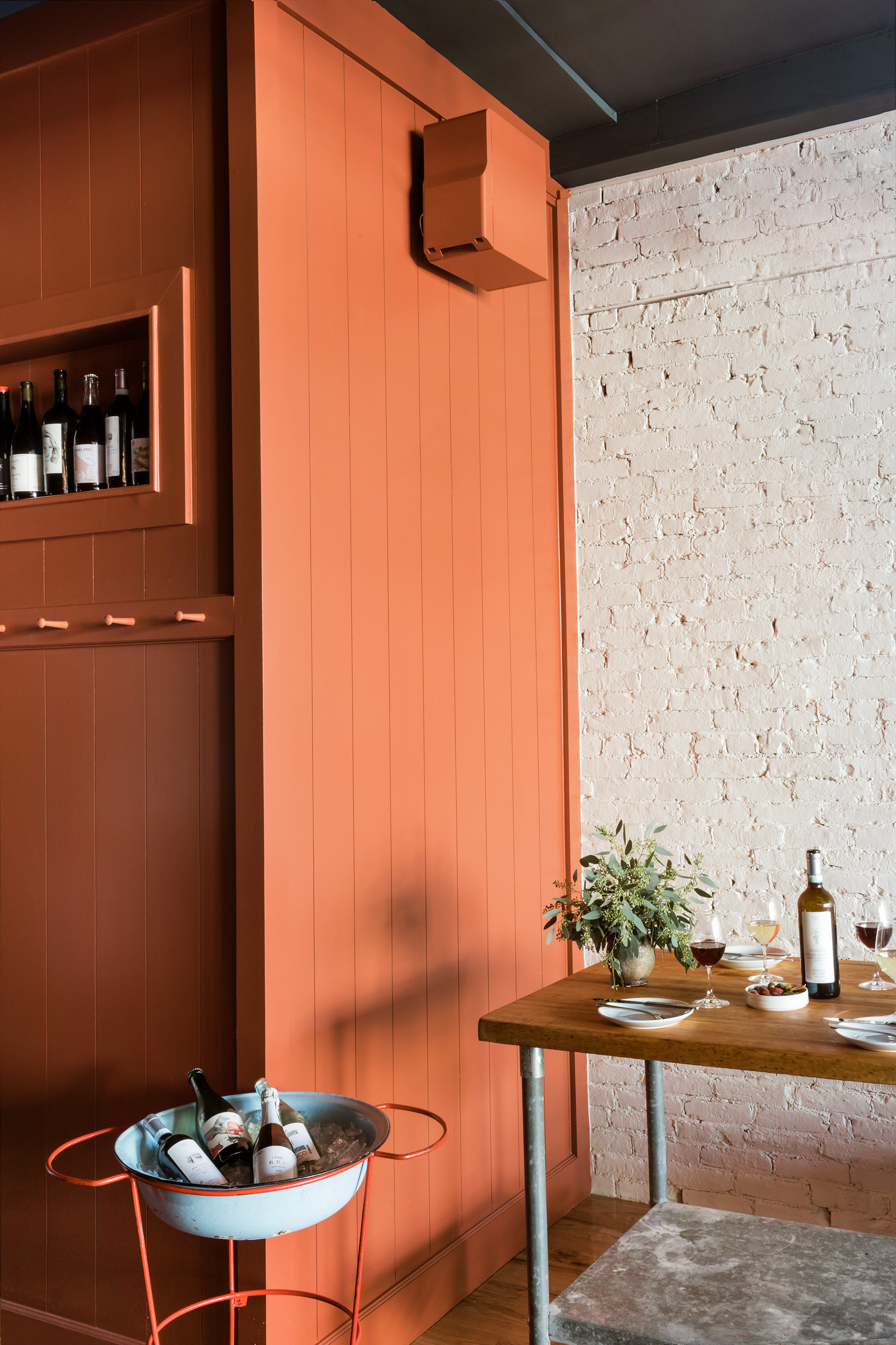 Wine Bar - Gray's Hall-Thayer Design Studio