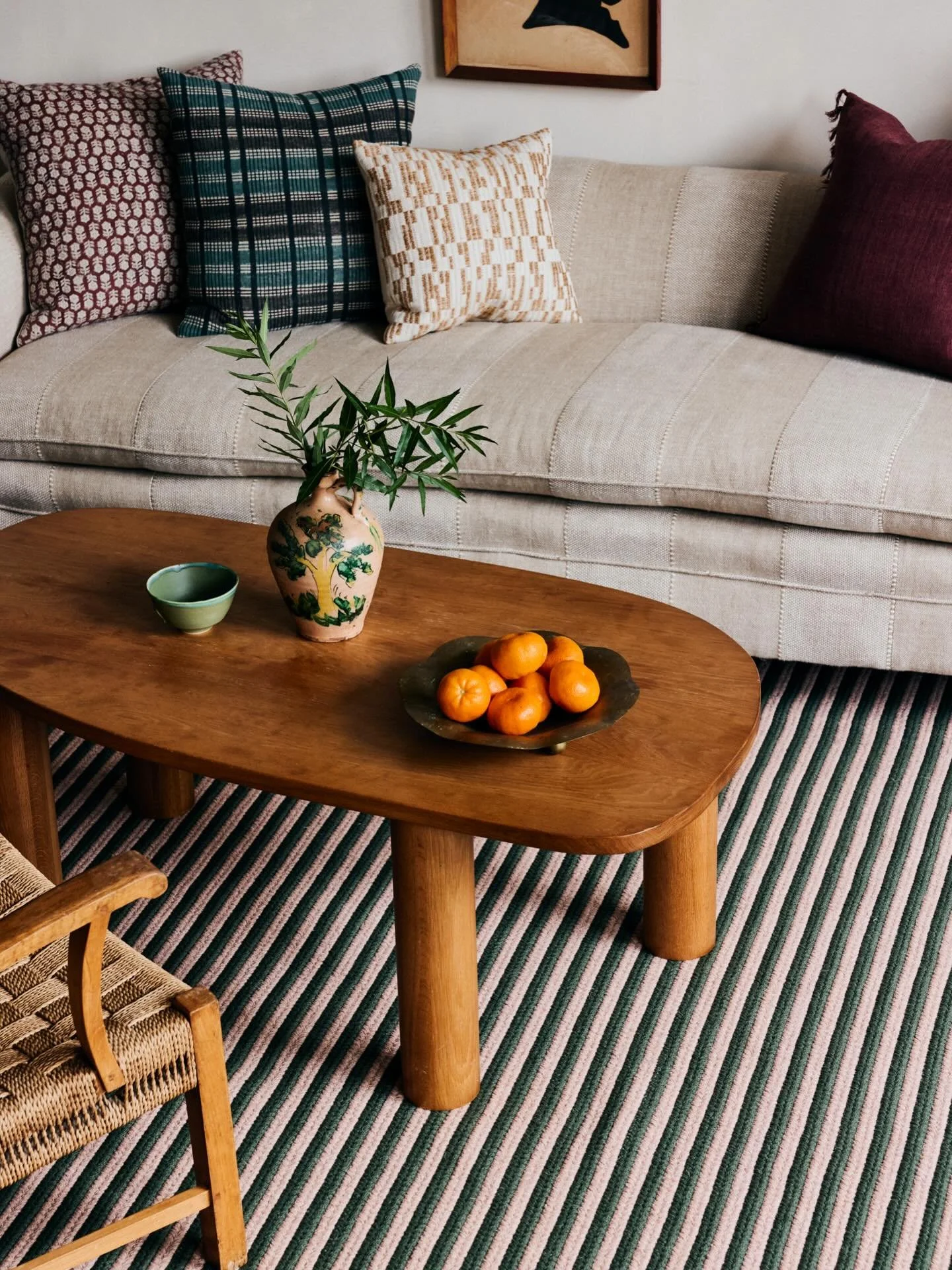 Ou Pintsripe Rug - classic and fun - make it any color you want or select from our standard line up.
As always, custom made for you in Rhode Island.
#thayerdesignstudio