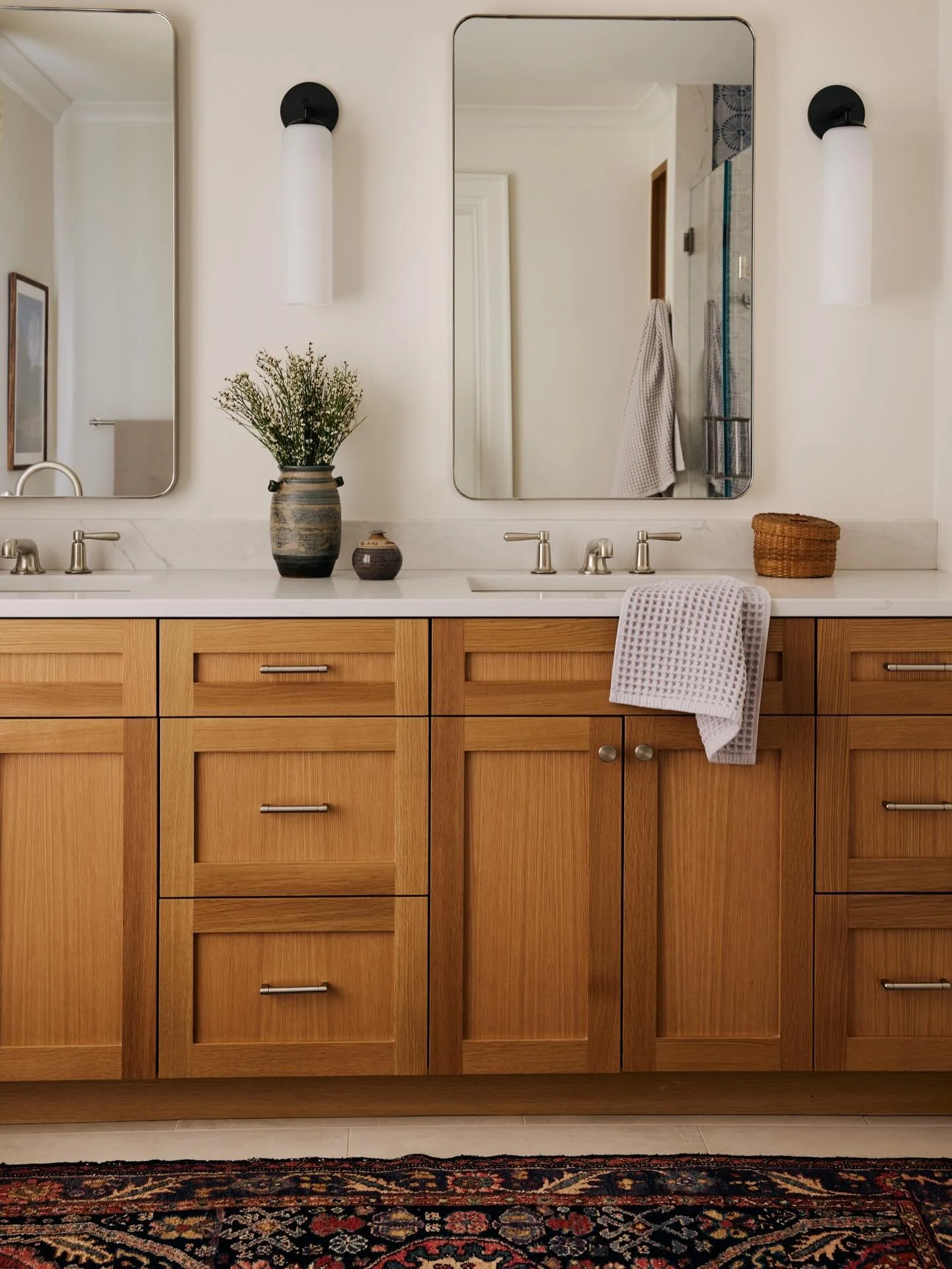 Before and after are always fun - but this one might be my all time favorite.
#thayerdesignstudio