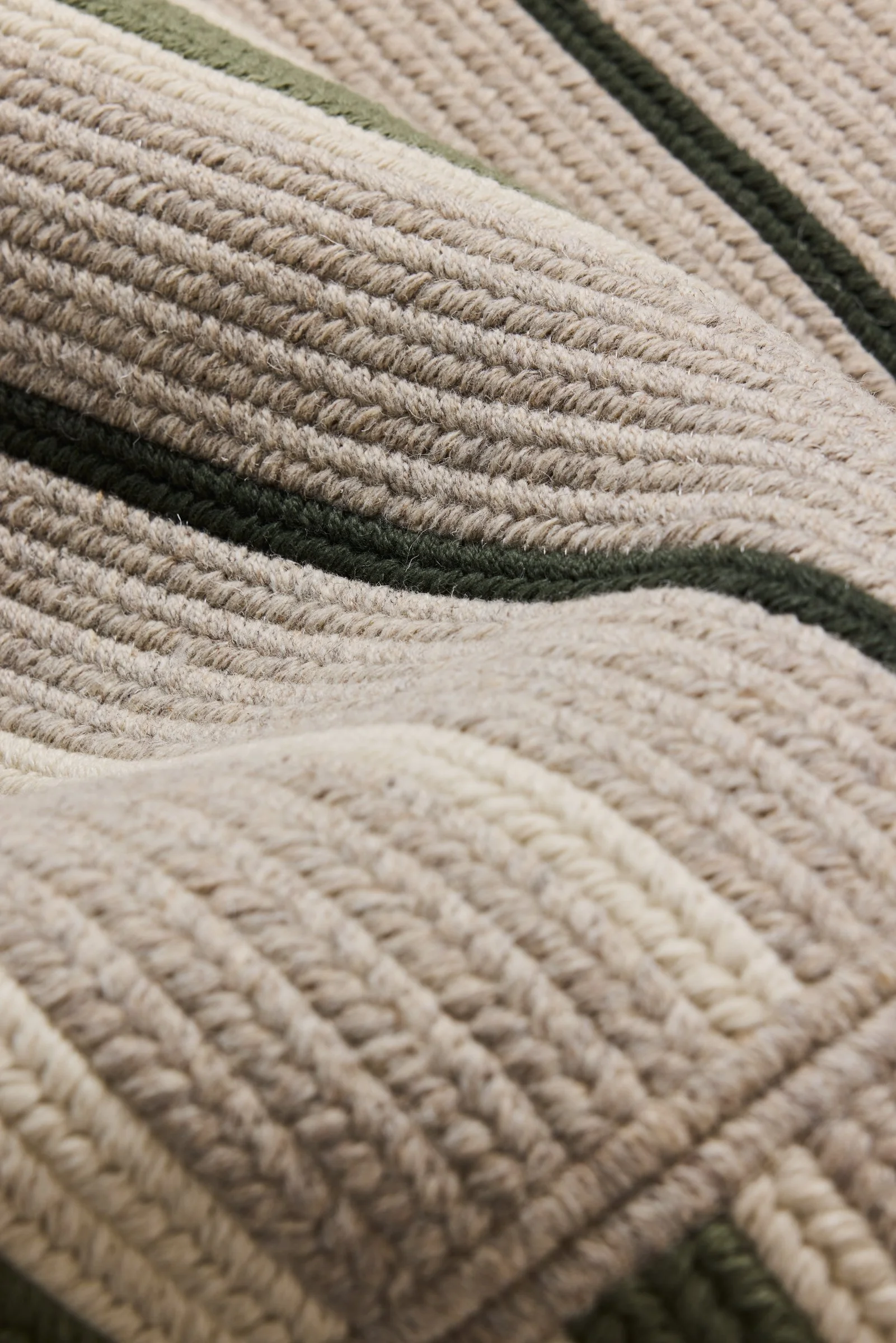 Offset Stripe_Detail_Light Grey:Moss.jpg