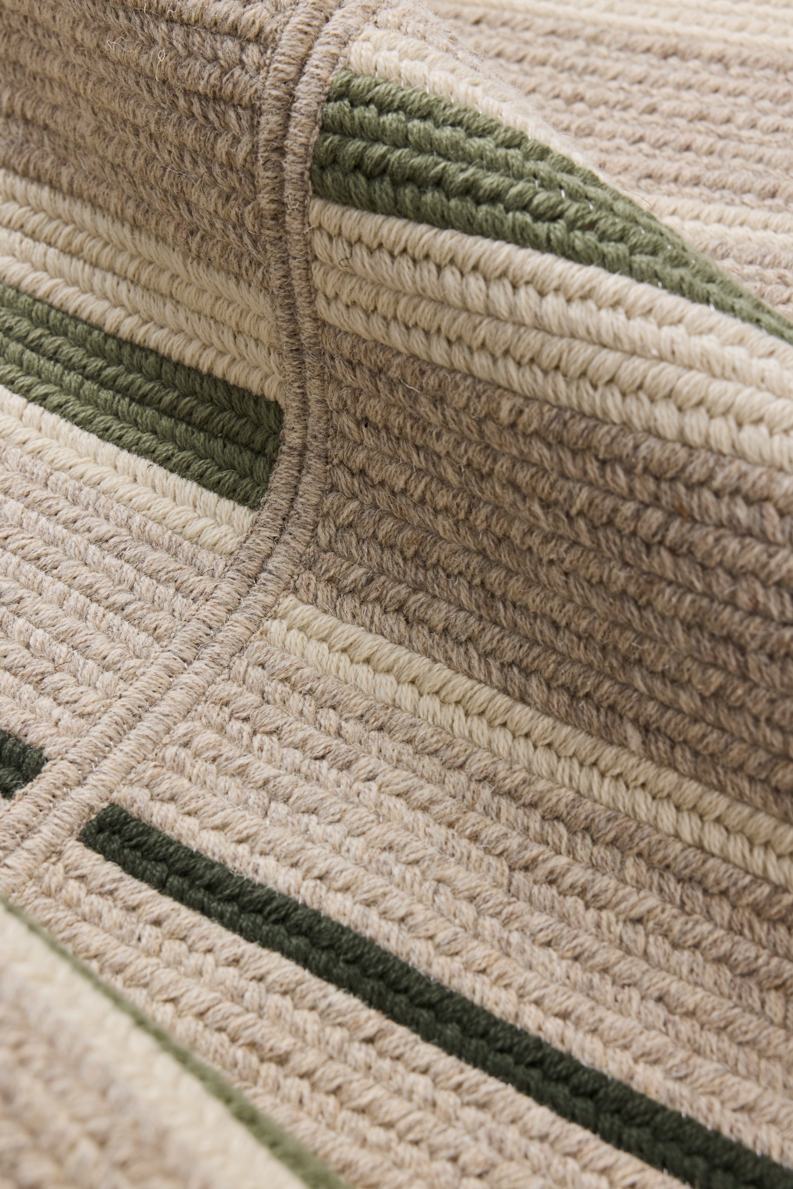 Offset Stripe_Detail_Light Grey:Moss2.jpg