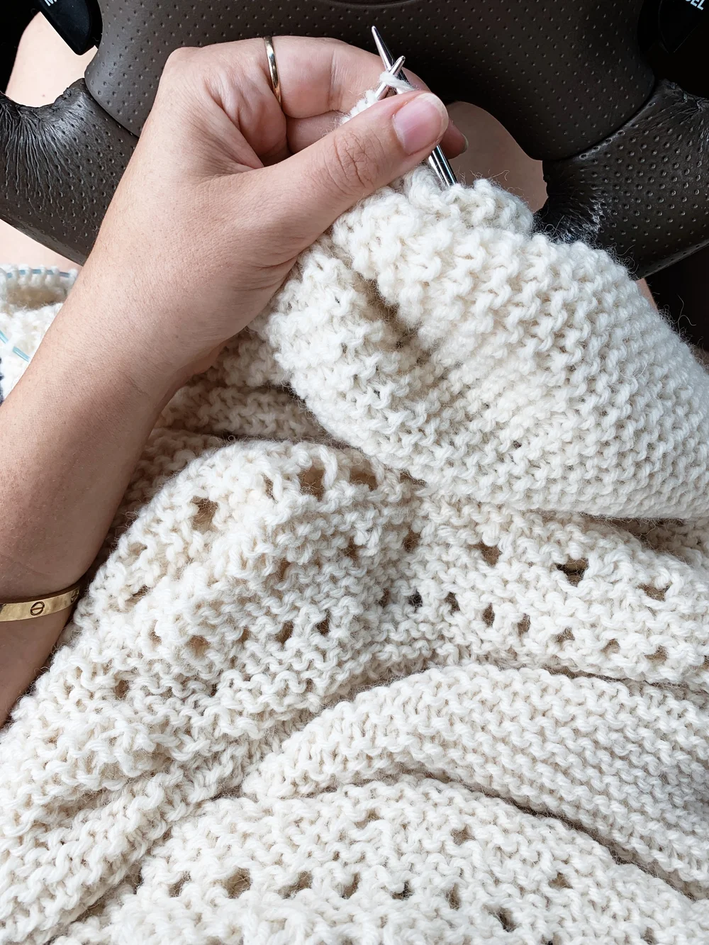 Flurries in the Wind Wrap pattern by Two of Wands