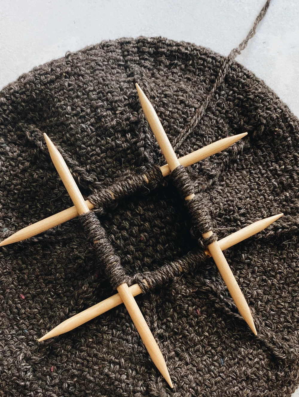 Knit Slouchy Hanging Baskets pattern by Two of Wands
